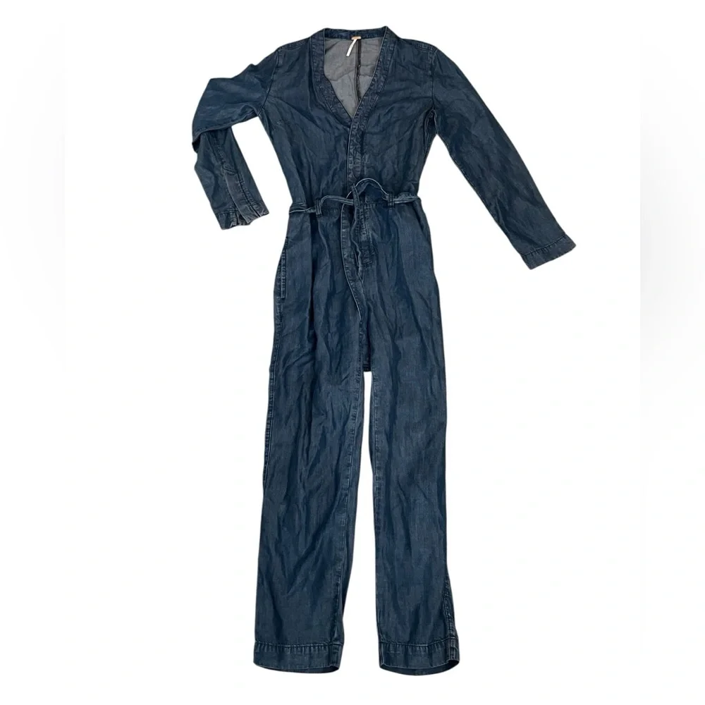 Free People Chambray V-Neck Utility Jumpsuit Tie Waist Size 4 NWT